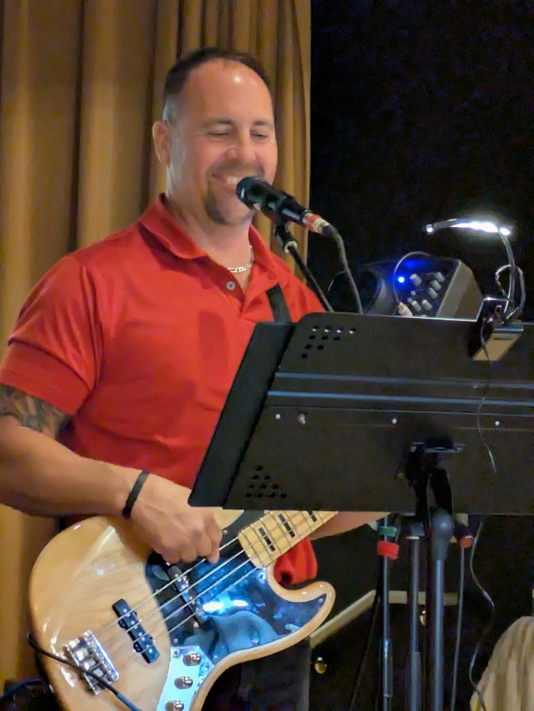 PXL_20260209_233446870